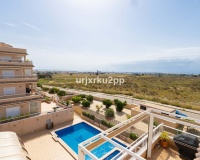 Resale - Apartments - Orihuela - Villamartin