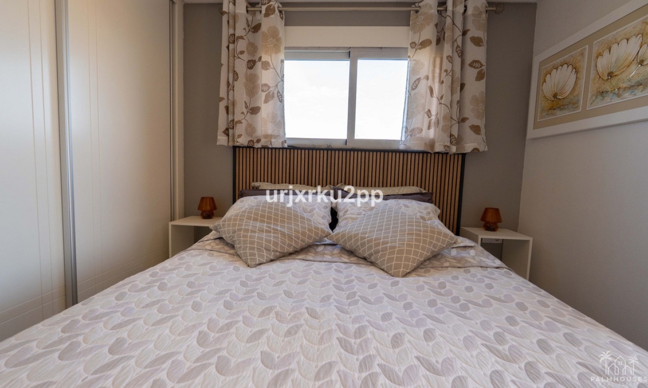 Resale - Apartments - Orihuela - Villamartin
