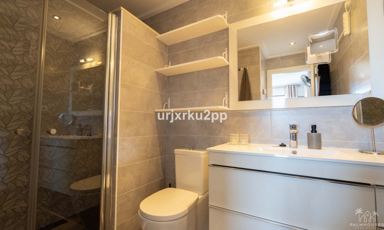 Resale - Apartments - Orihuela - Villamartin