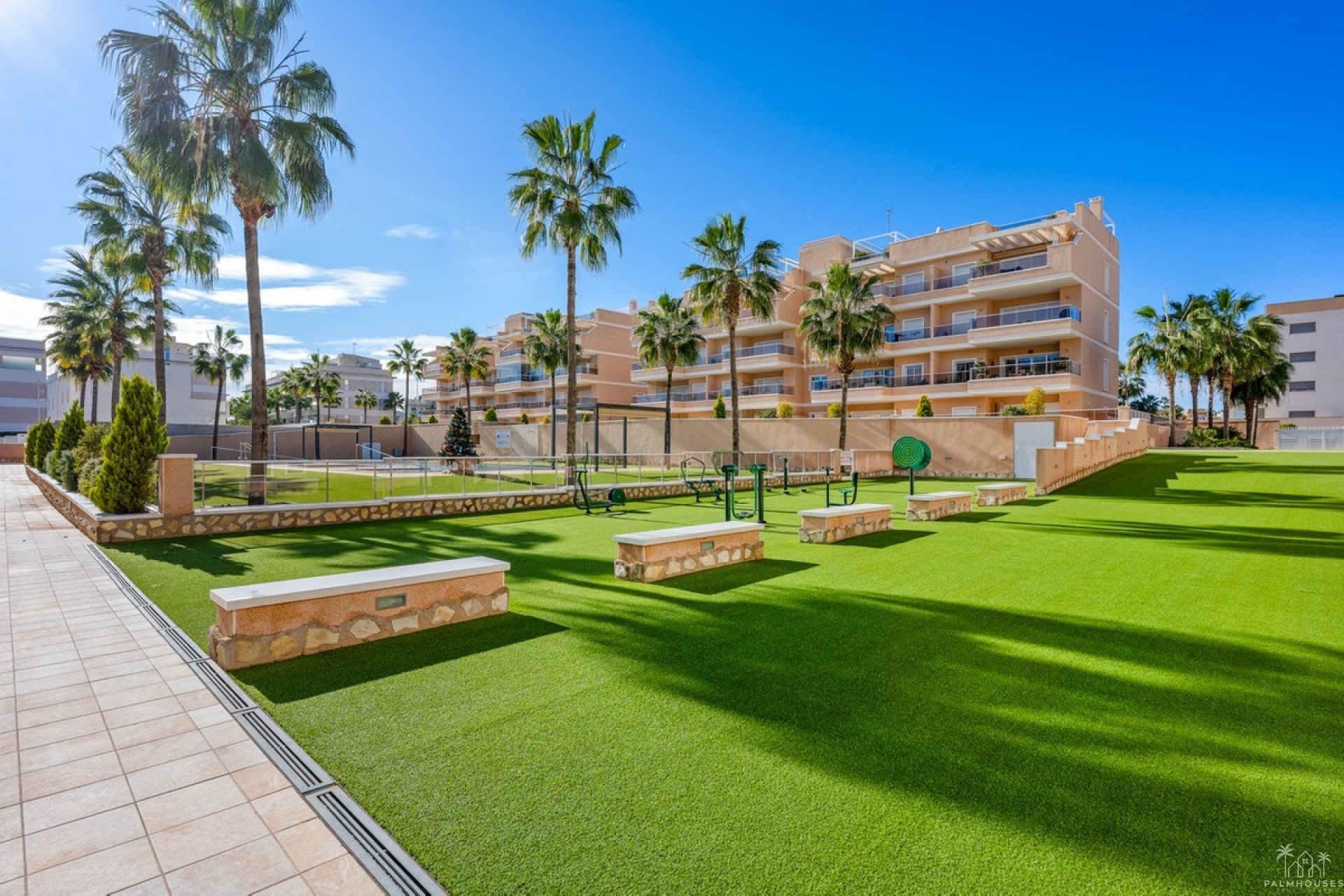 Resale - Apartments - Orihuela - Villamartin