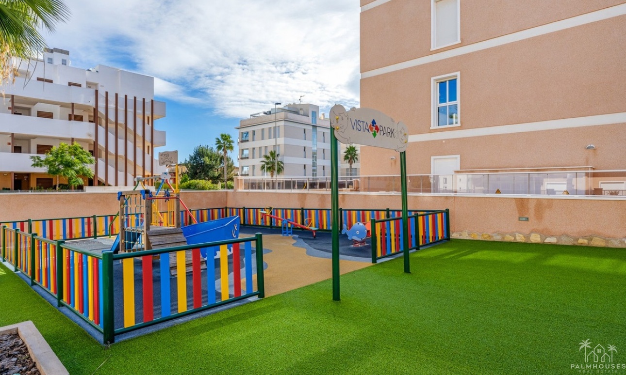 Resale - Apartments - Orihuela - Villamartin
