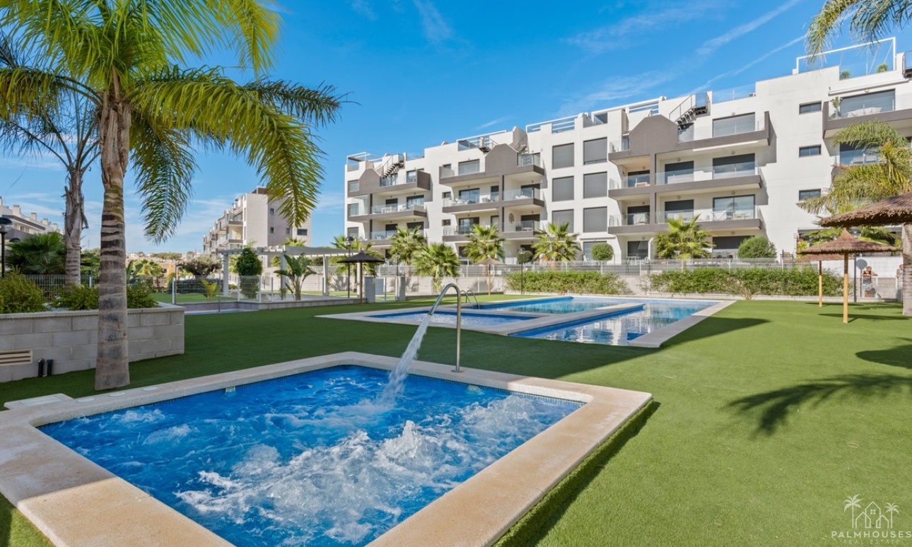 Resale - Apartments - Orihuela - Villamartin