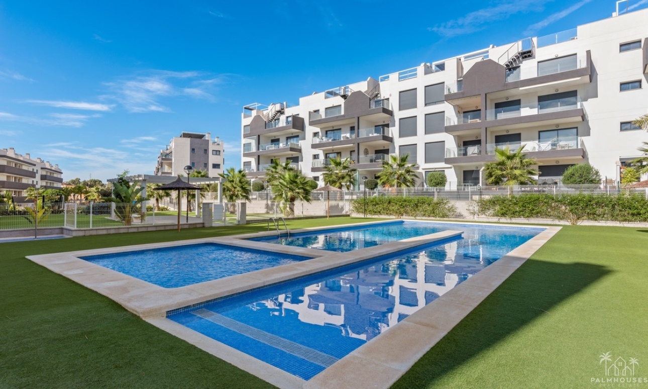 Resale - Apartments - Orihuela - Villamartin