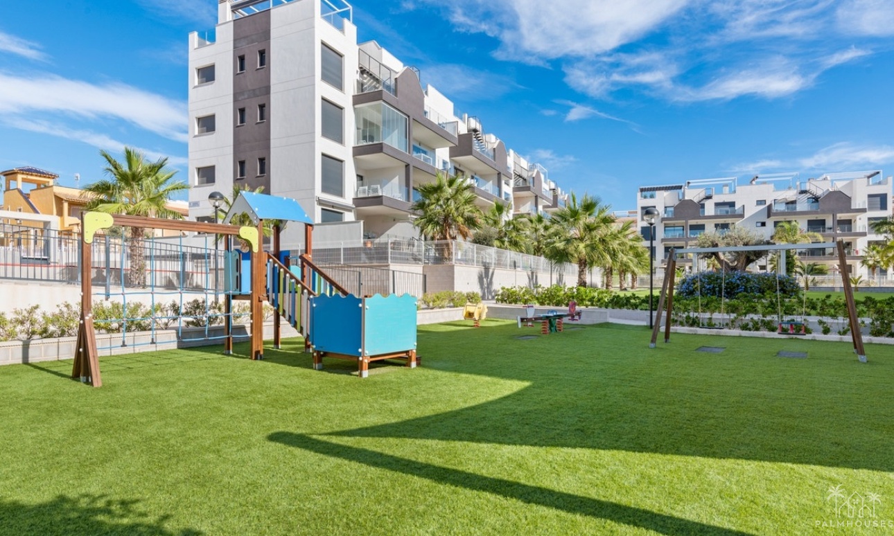 Resale - Apartments - Orihuela - Villamartin
