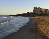 Resale - Apartments - Orihuela - Villamartin