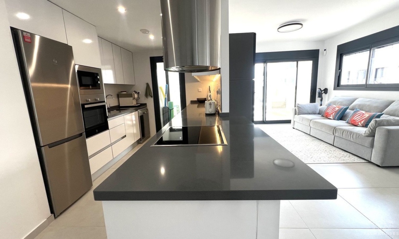 Resale - Apartments - Orihuela - Villamartin