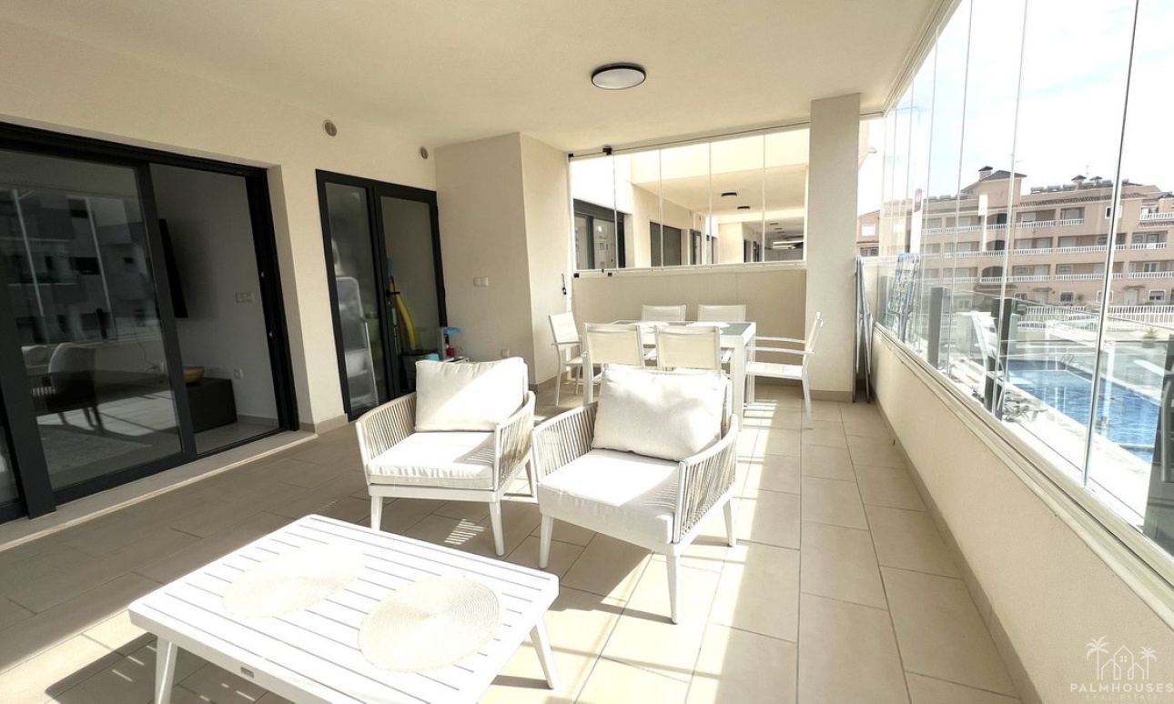 Resale - Apartments - Orihuela - Villamartin