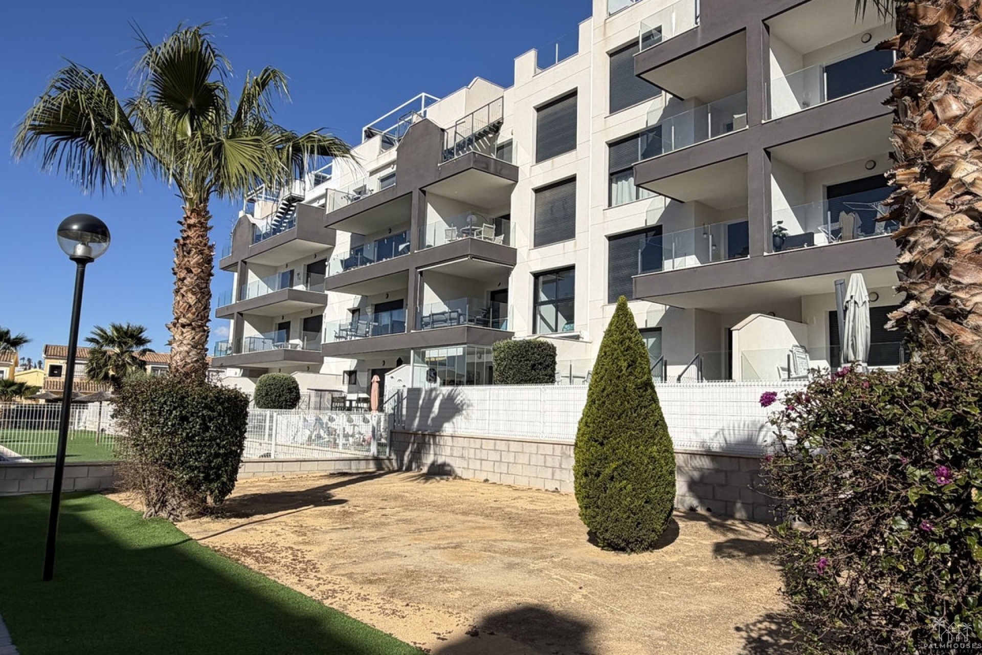 Resale - Apartments - Orihuela - Villamartin
