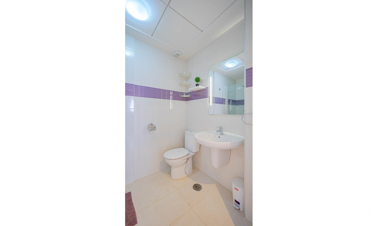 Resale - Apartments - Orihuela - Villamartin