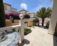 Resale - Apartments - Orihuela - Villamartin