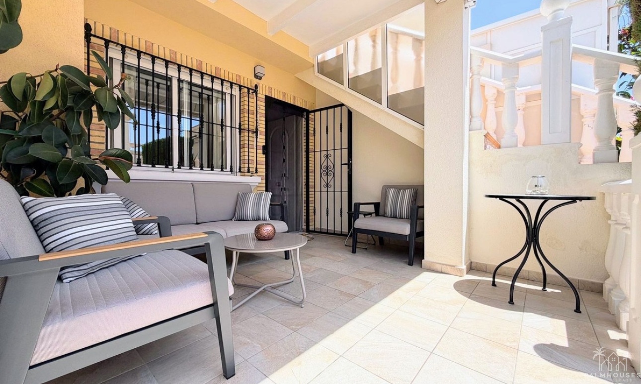 Resale - Apartments - Orihuela - Villamartin