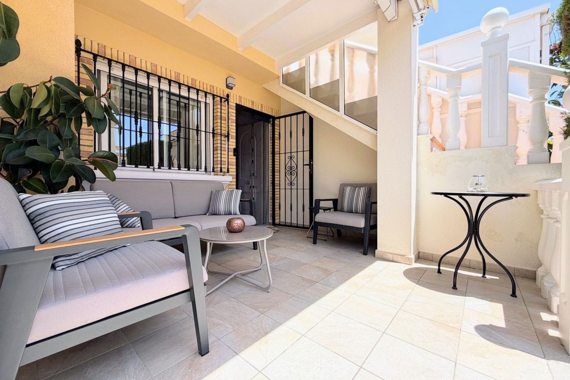Resale - Apartments - Orihuela - Villamartin