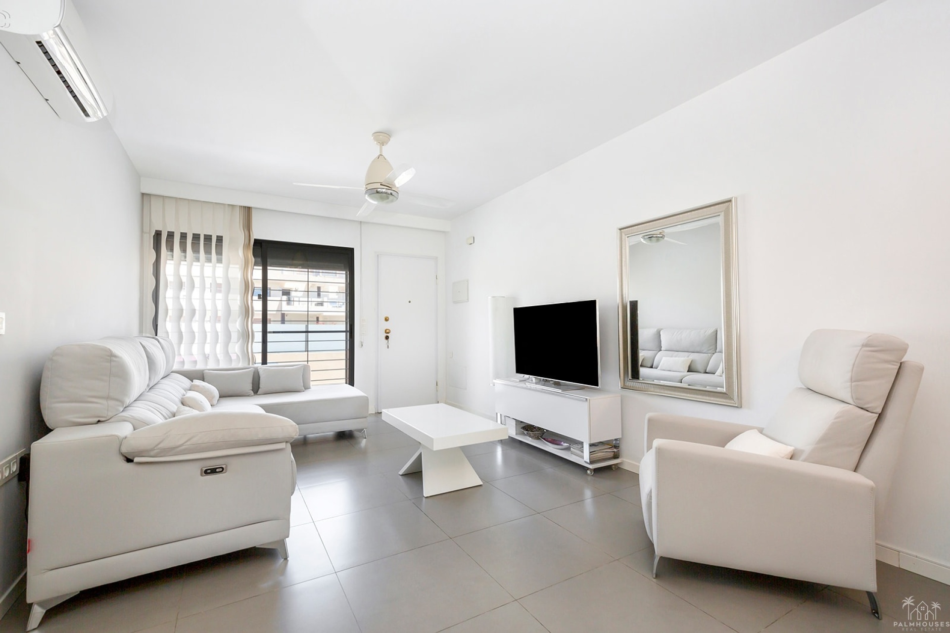 Resale - Apartments - Pilar de La Horadada - Costa Blanca