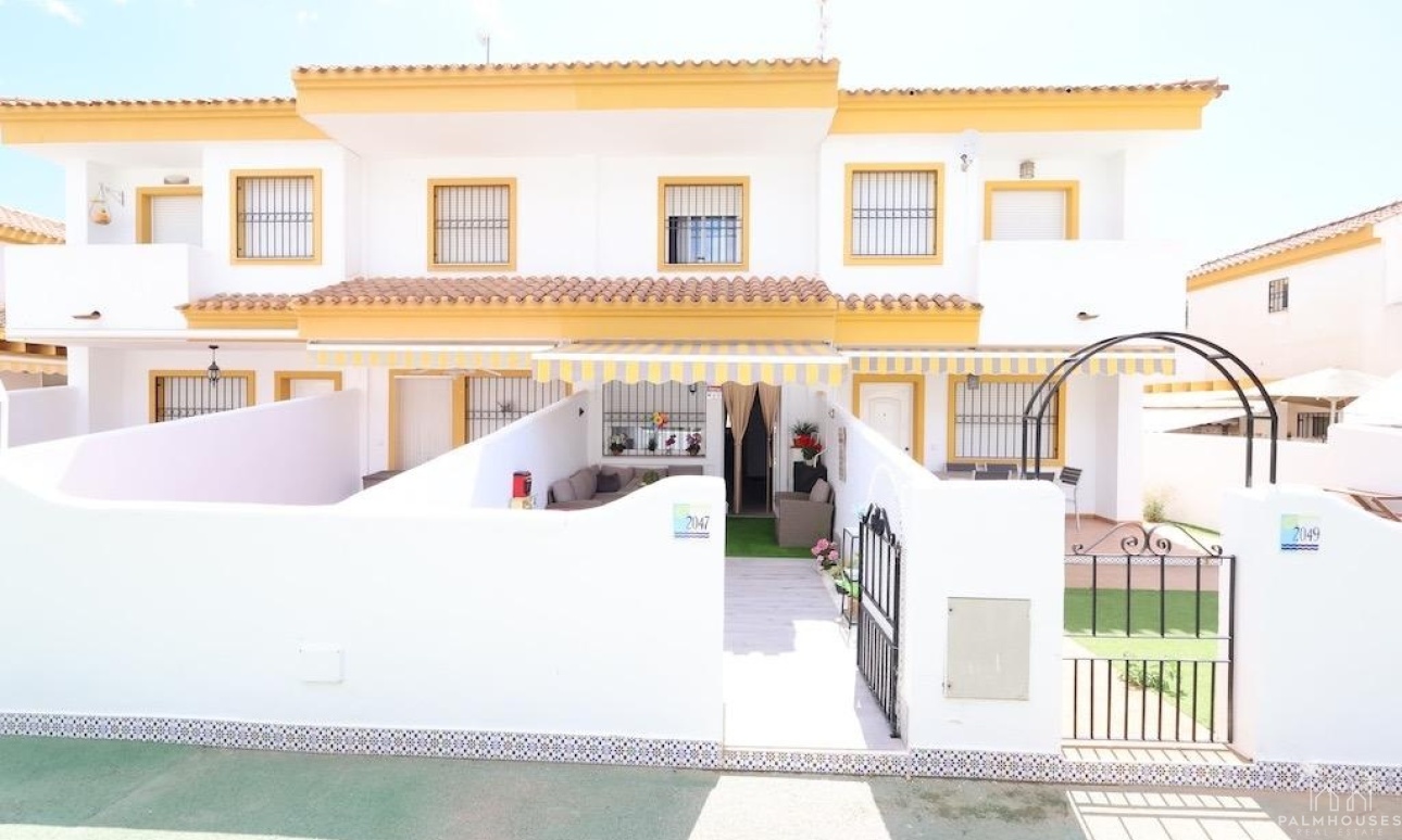 Resale - Apartments - Pilar de La Horadada - Costa Blanca