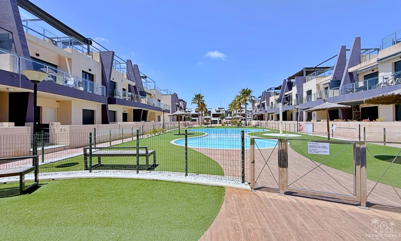 Resale - Apartments - Pilar de La Horadada - Costa Blanca