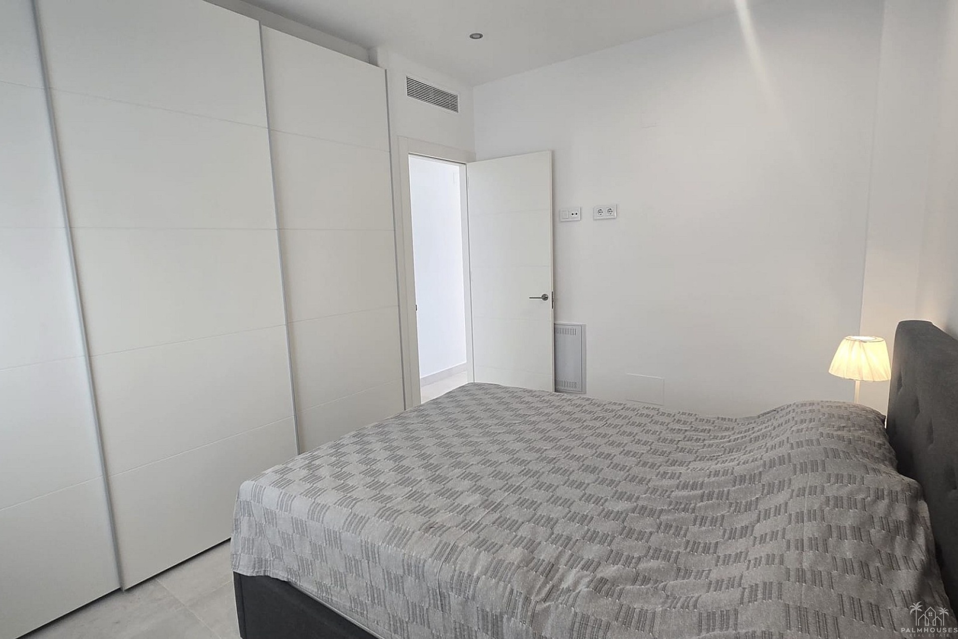 Resale - Apartments - Pilar de La Horadada - Costa Blanca