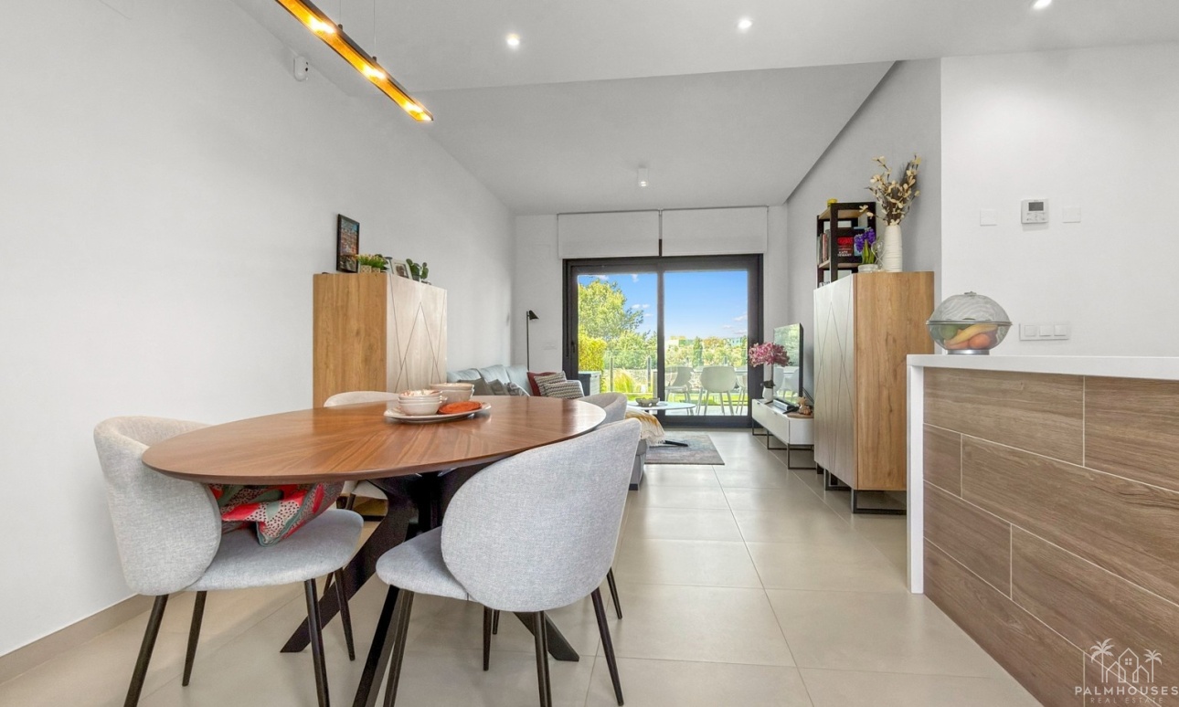 Resale - Apartments - Pilar de La Horadada - Costa Blanca