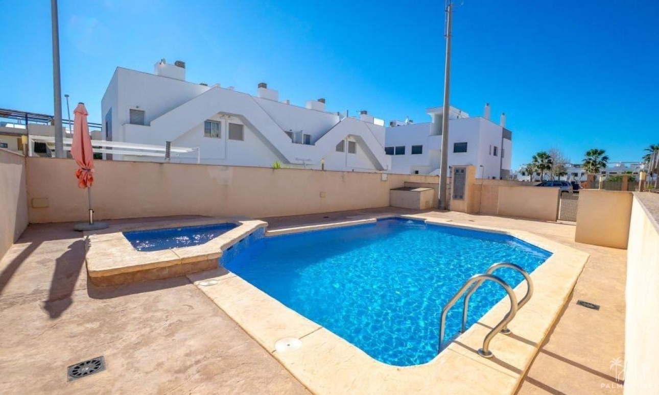 Resale - Apartments - Pilar de La Horadada - Costa Blanca