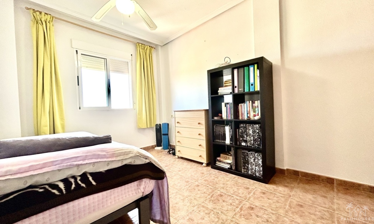 Resale - Apartments - Playa Flamenca - Costa Blanca