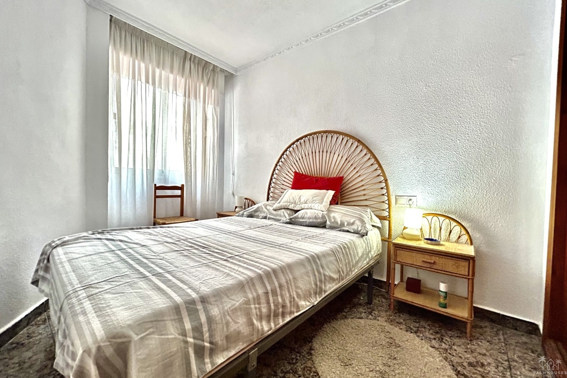 Resale - Apartments - Punta Prima - Costa Blanca