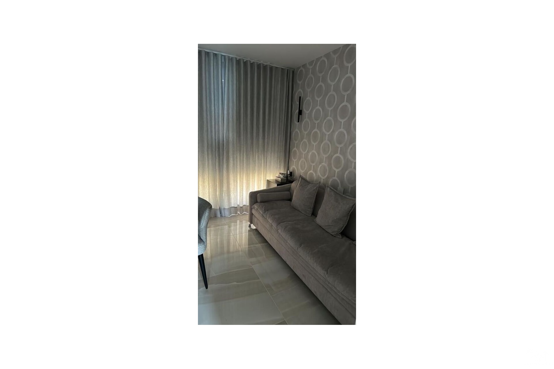 Resale - Apartments - Punta Prima - Costa Blanca