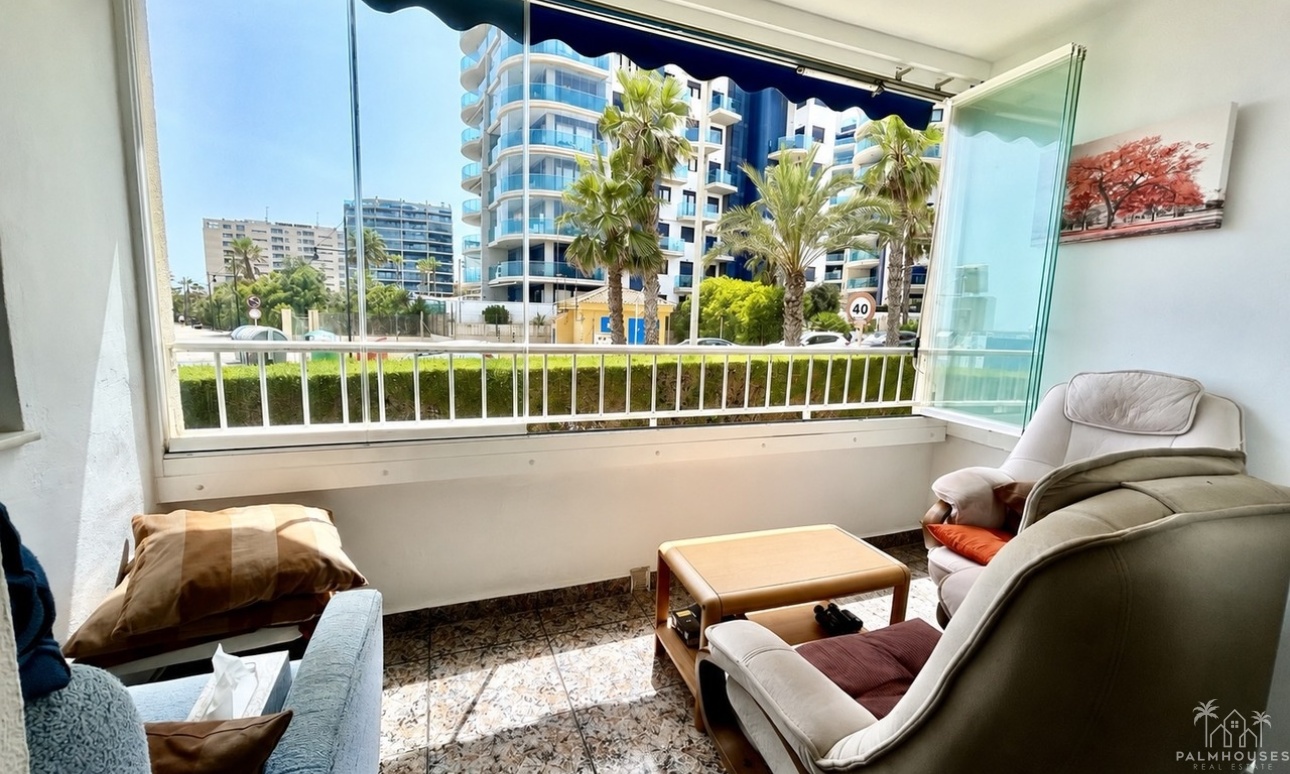 Resale - Apartments - Punta Prima - Costa Blanca