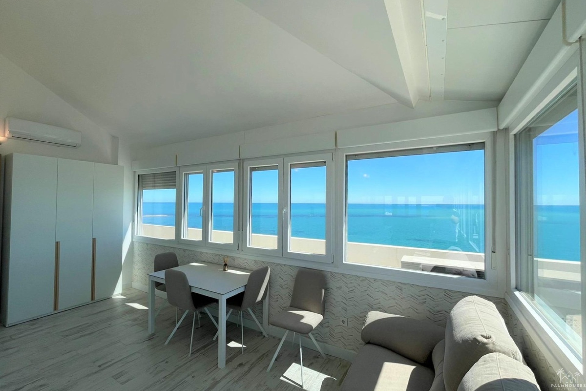 Resale - Apartments - San Javier - La Manga Del Mar Menor