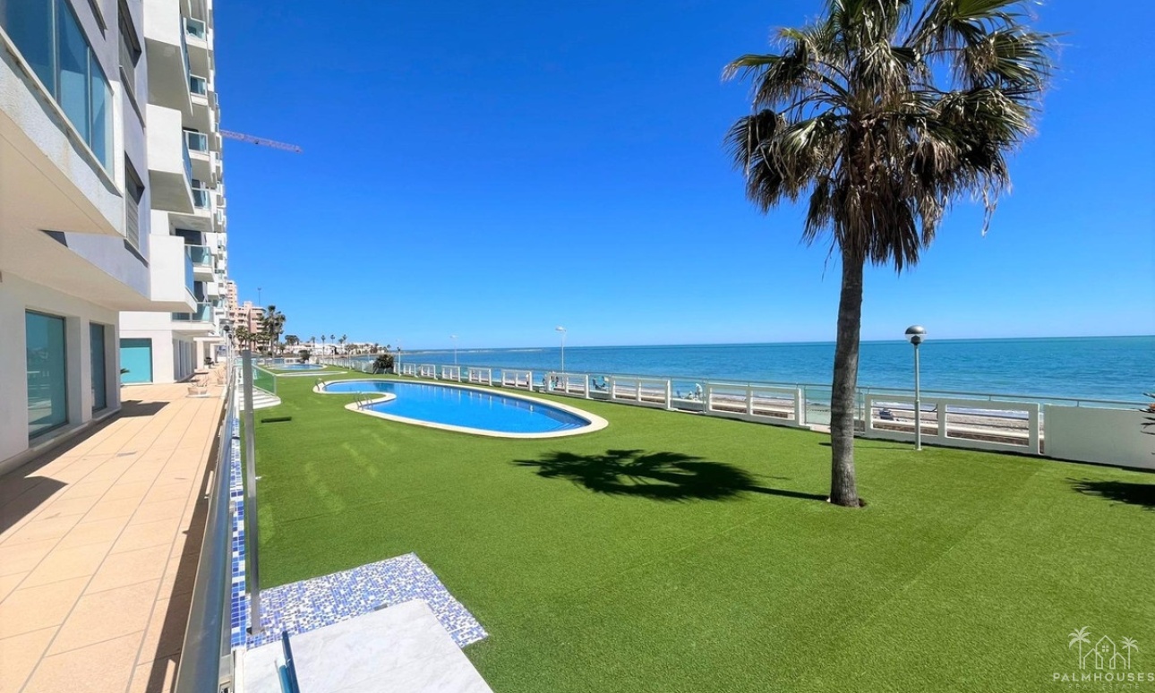 Resale - Apartments - San Javier - La Manga Del Mar Menor