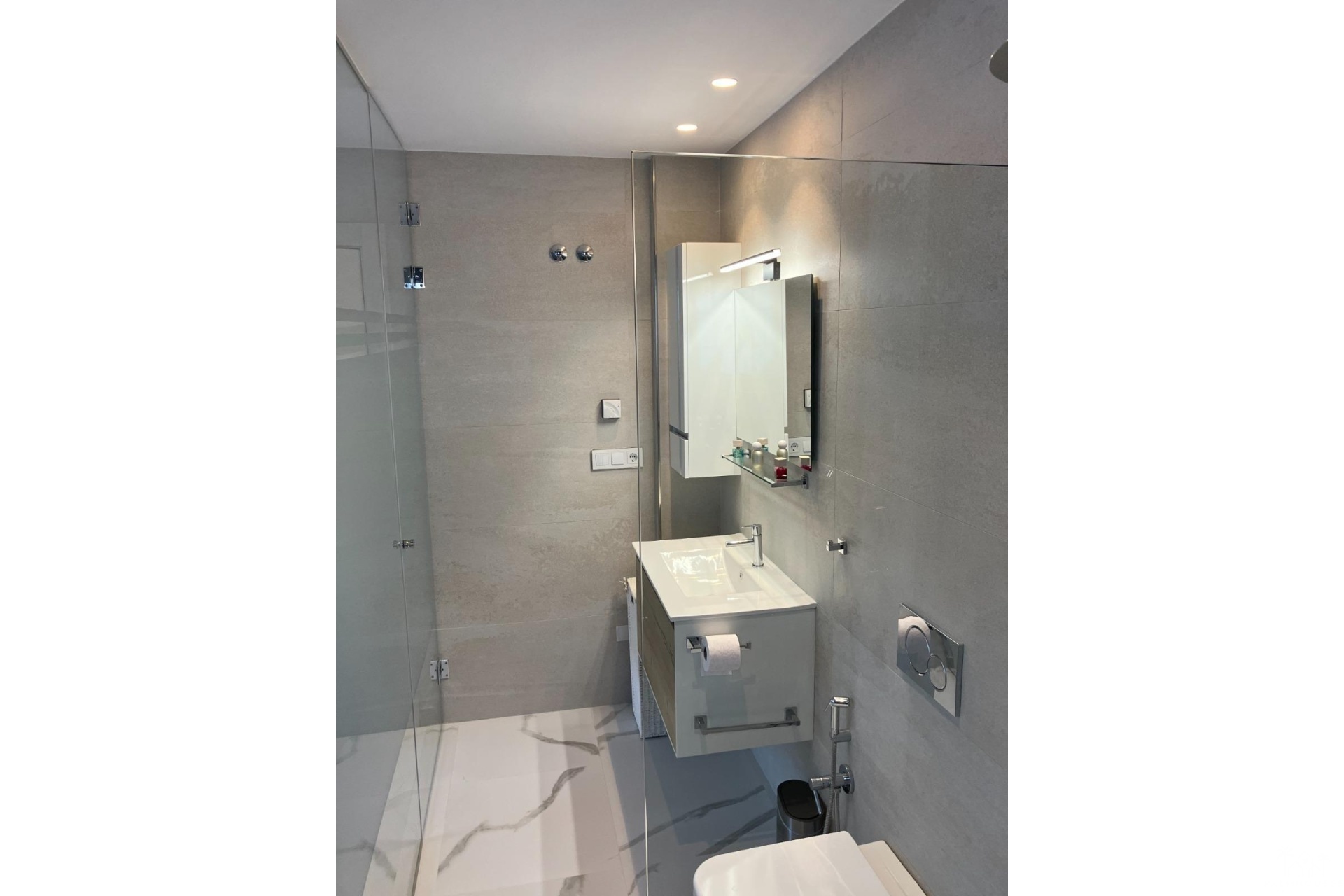 Resale - Apartments - San Miguel de Salinas - Las Colinas
