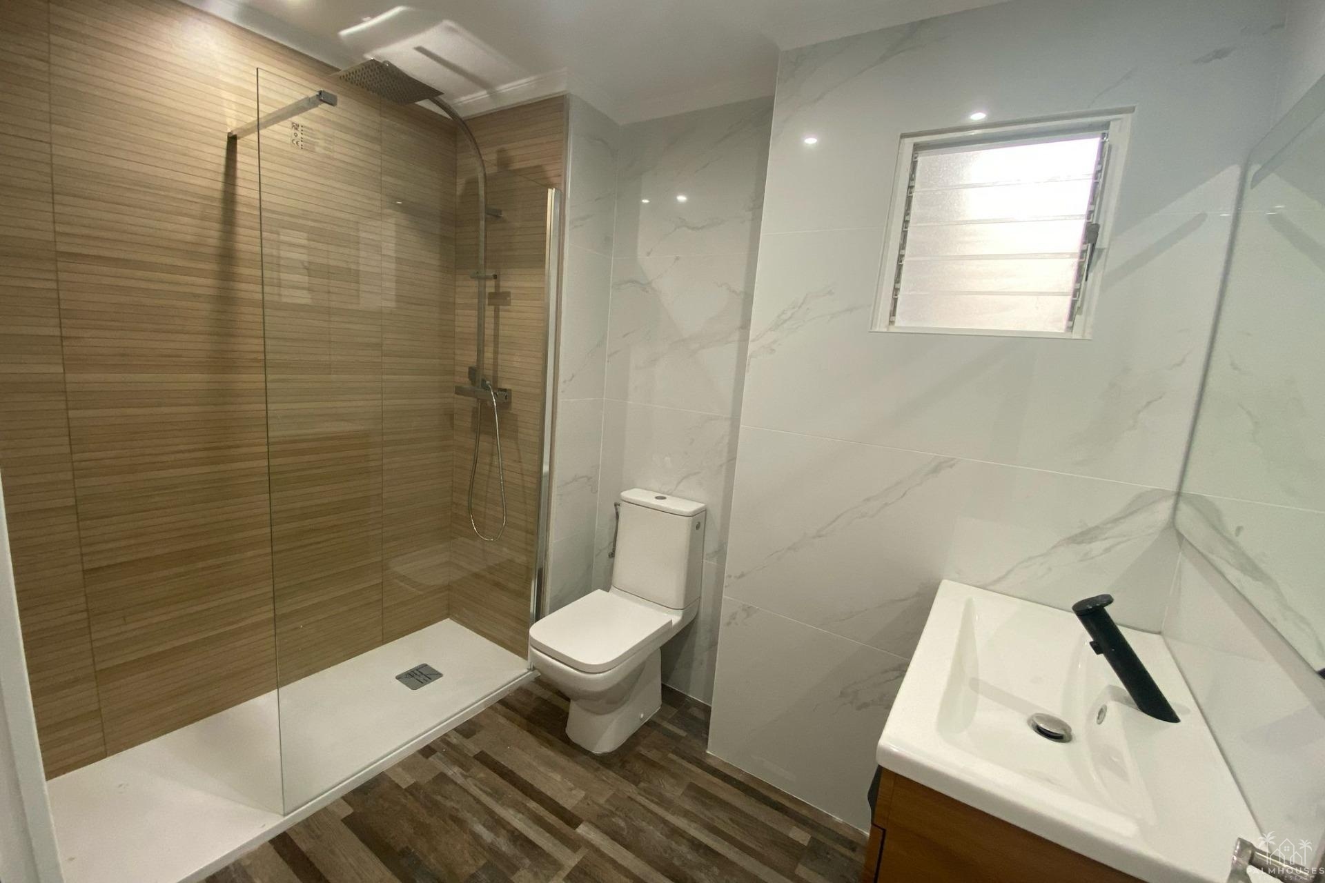 Resale - Apartments - San Miguel de Salinas - Pueblo 9