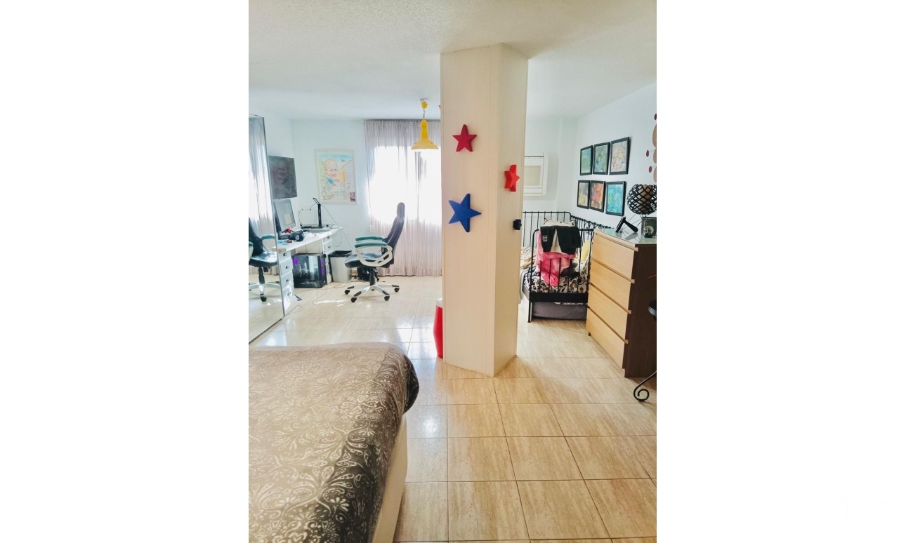 Resale - Apartments - Torrevieja - Acequion