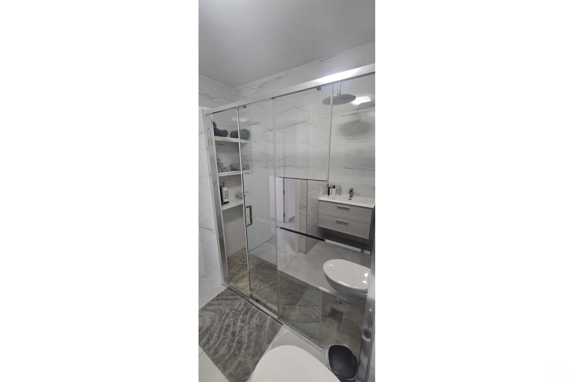 Resale - Apartments - Torrevieja - Acequion
