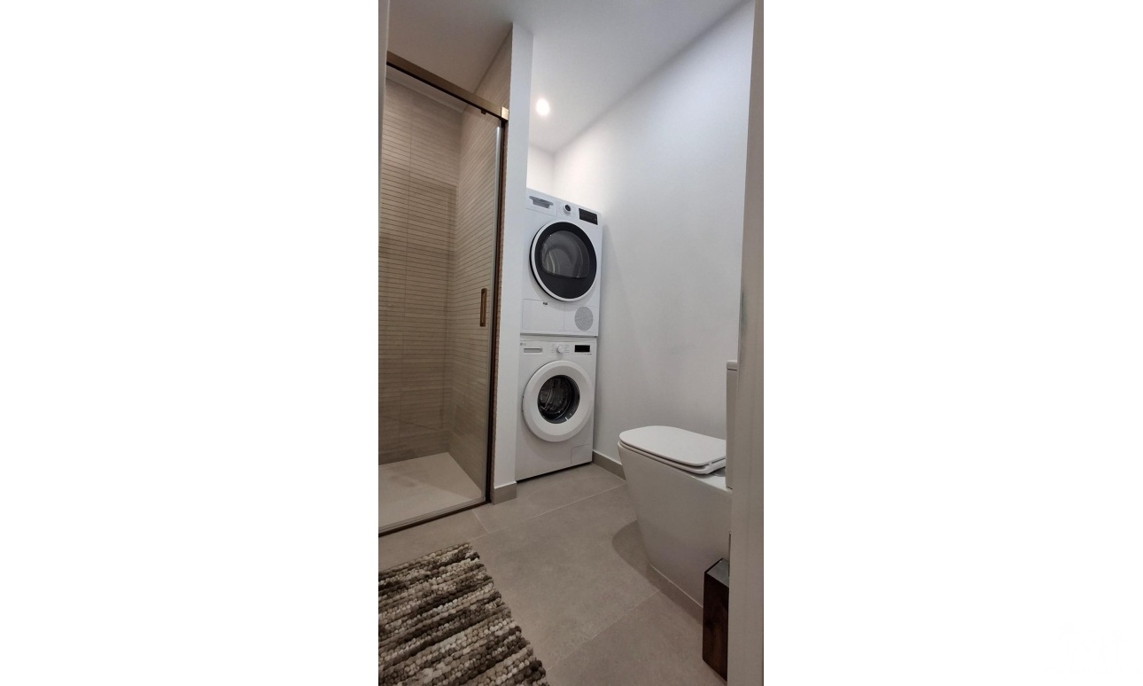 Resale - Apartments - Torrevieja - Acequion