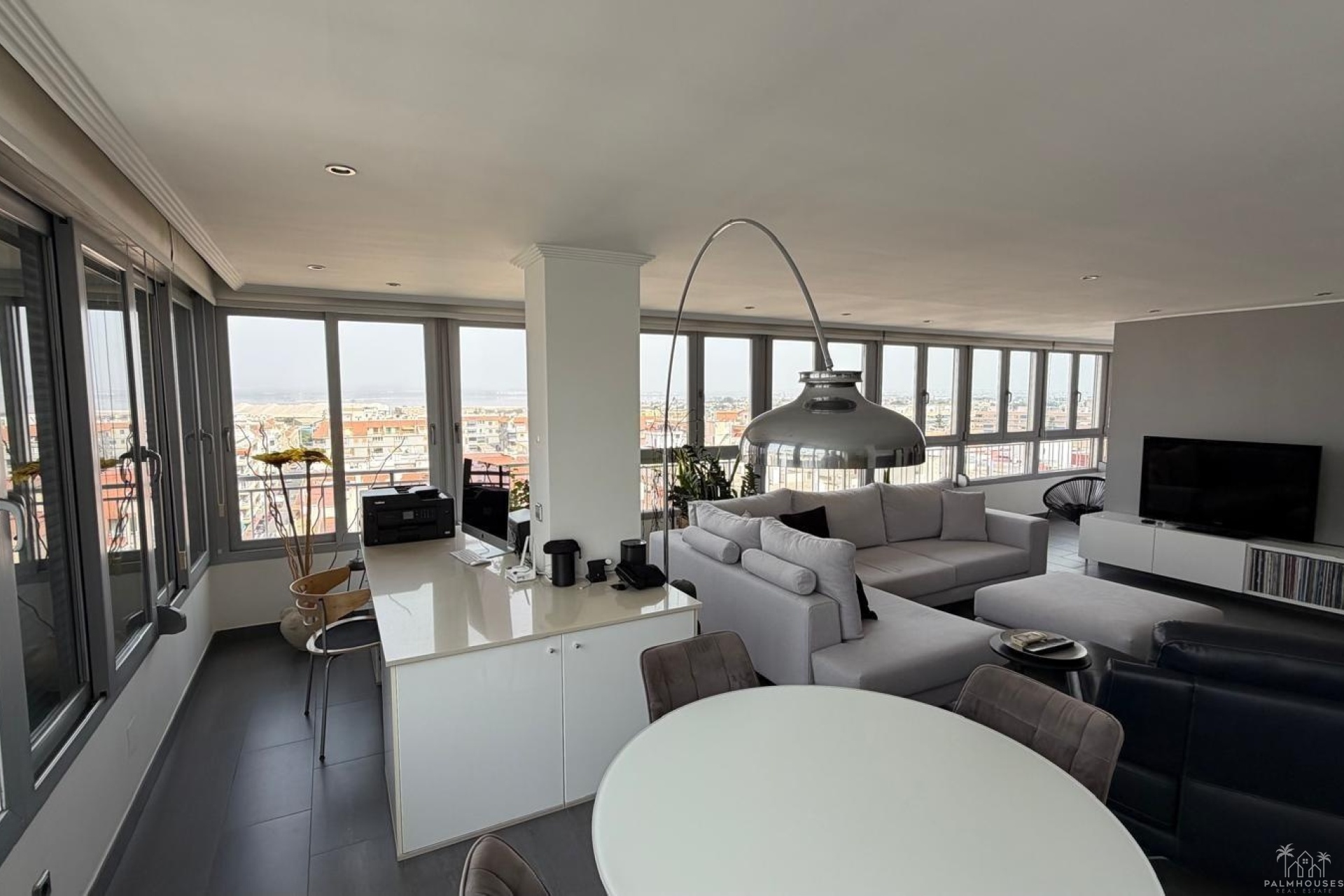 Resale - Apartments - Torrevieja - Acequion