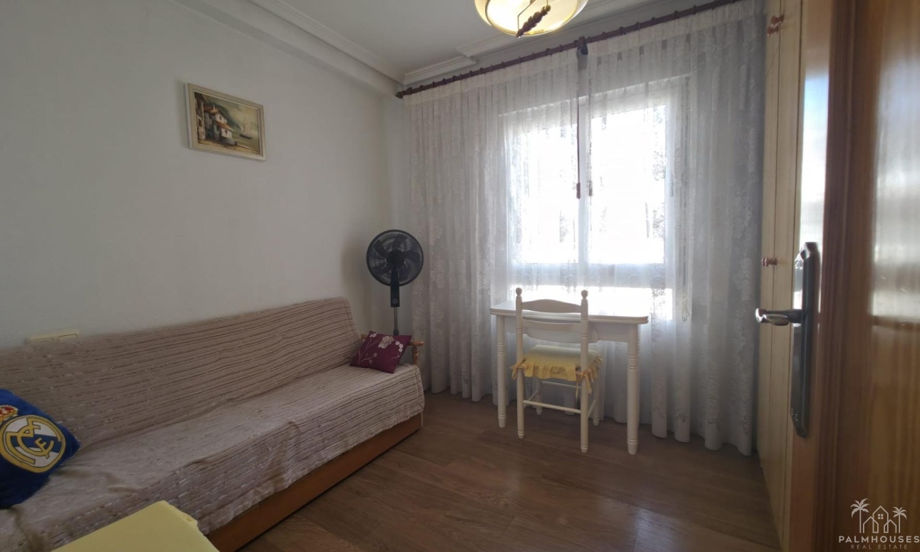 Resale - Apartments - Torrevieja - Acequion