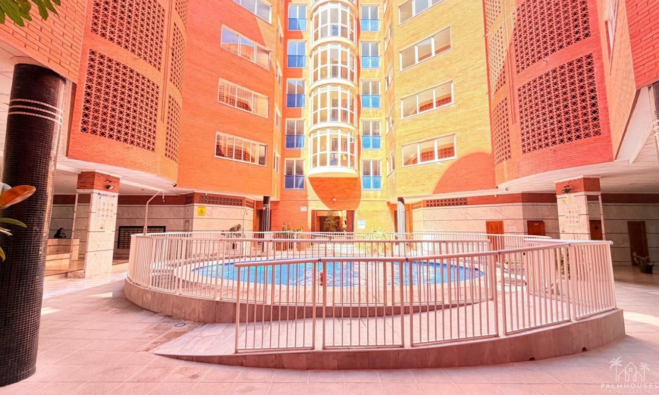Resale - Apartments - Torrevieja - Acequion