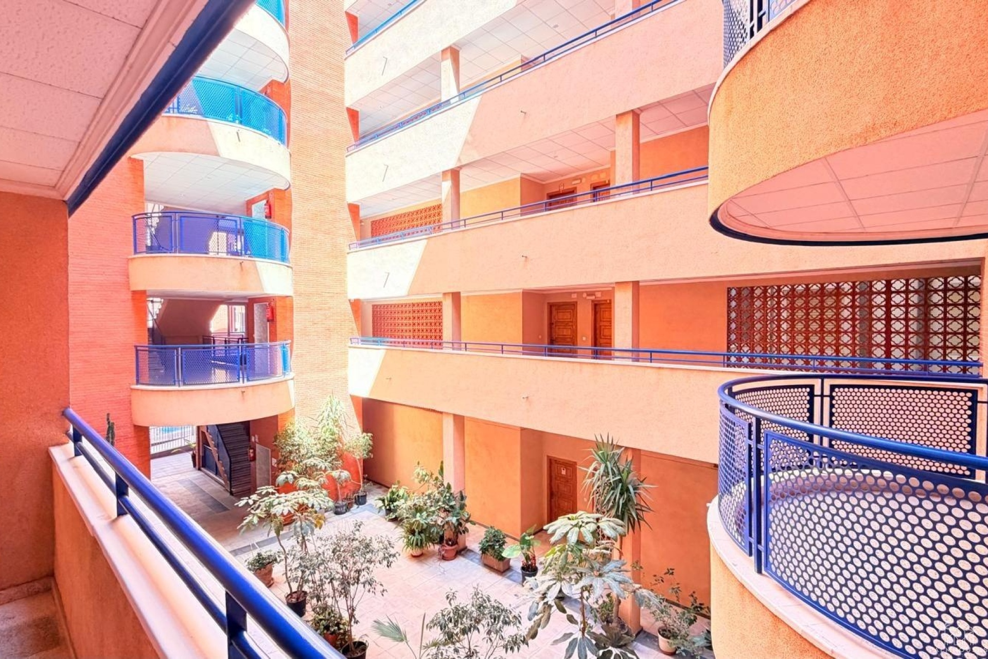 Resale - Apartments - Torrevieja - Acequion