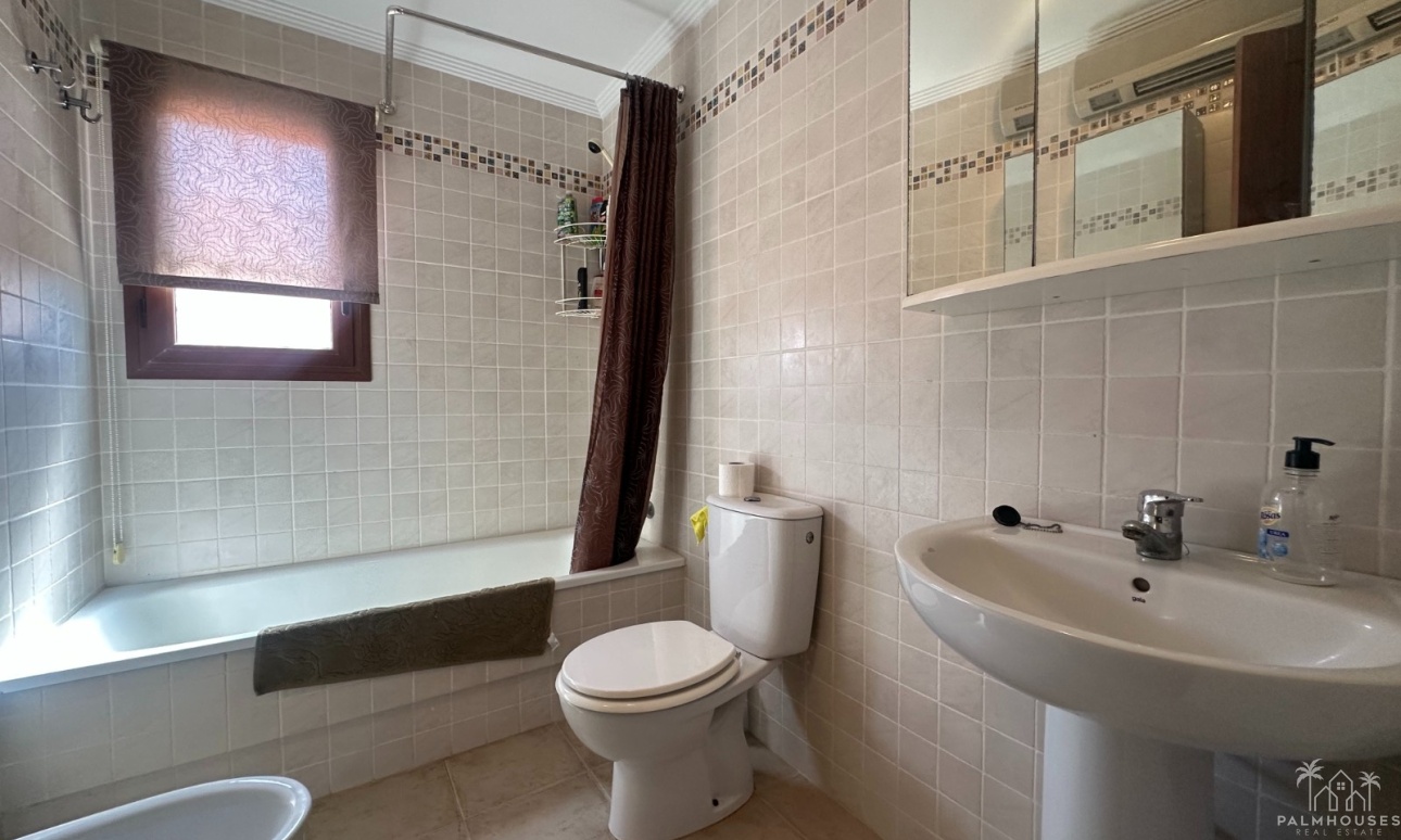 Resale - Apartments - Torrevieja - Aguas Nuevas