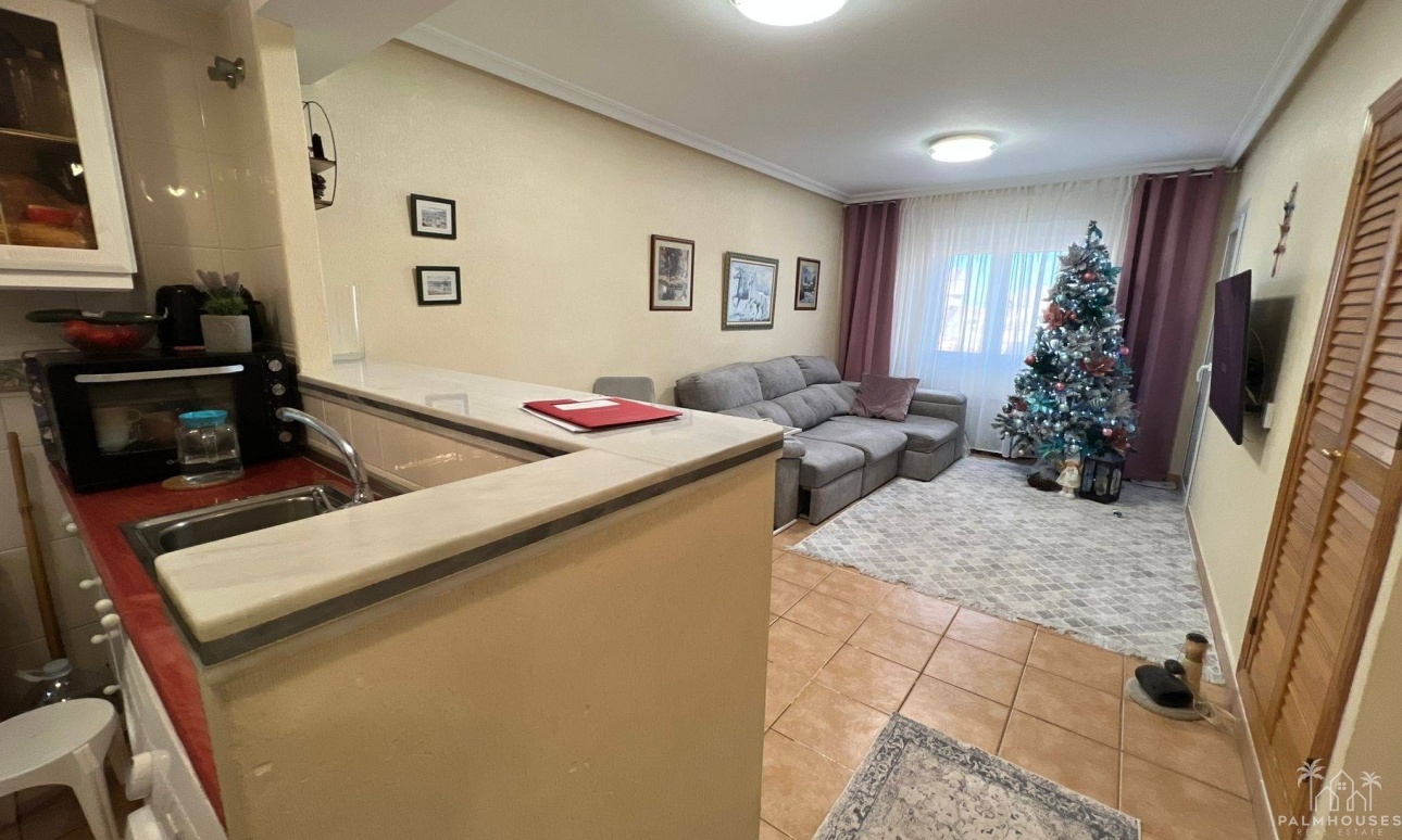 Resale - Apartments - Torrevieja - Aguas Nuevas