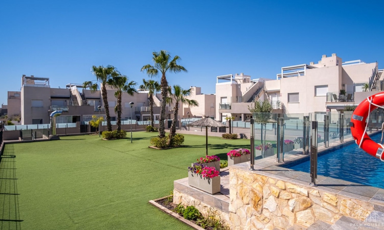 Resale - Apartments - Torrevieja - Aguas Nuevas