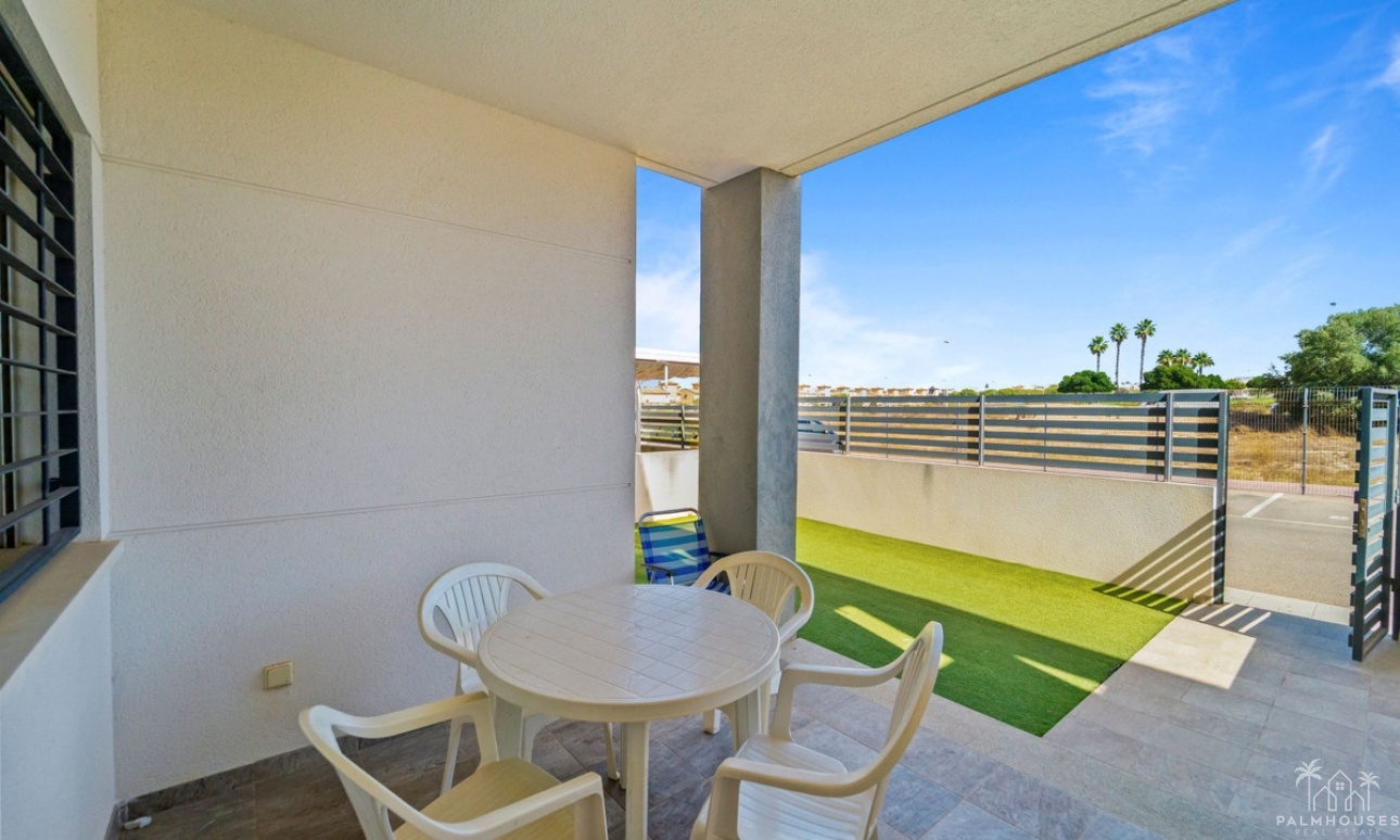 Resale - Apartments - Torrevieja - Aguas Nuevas