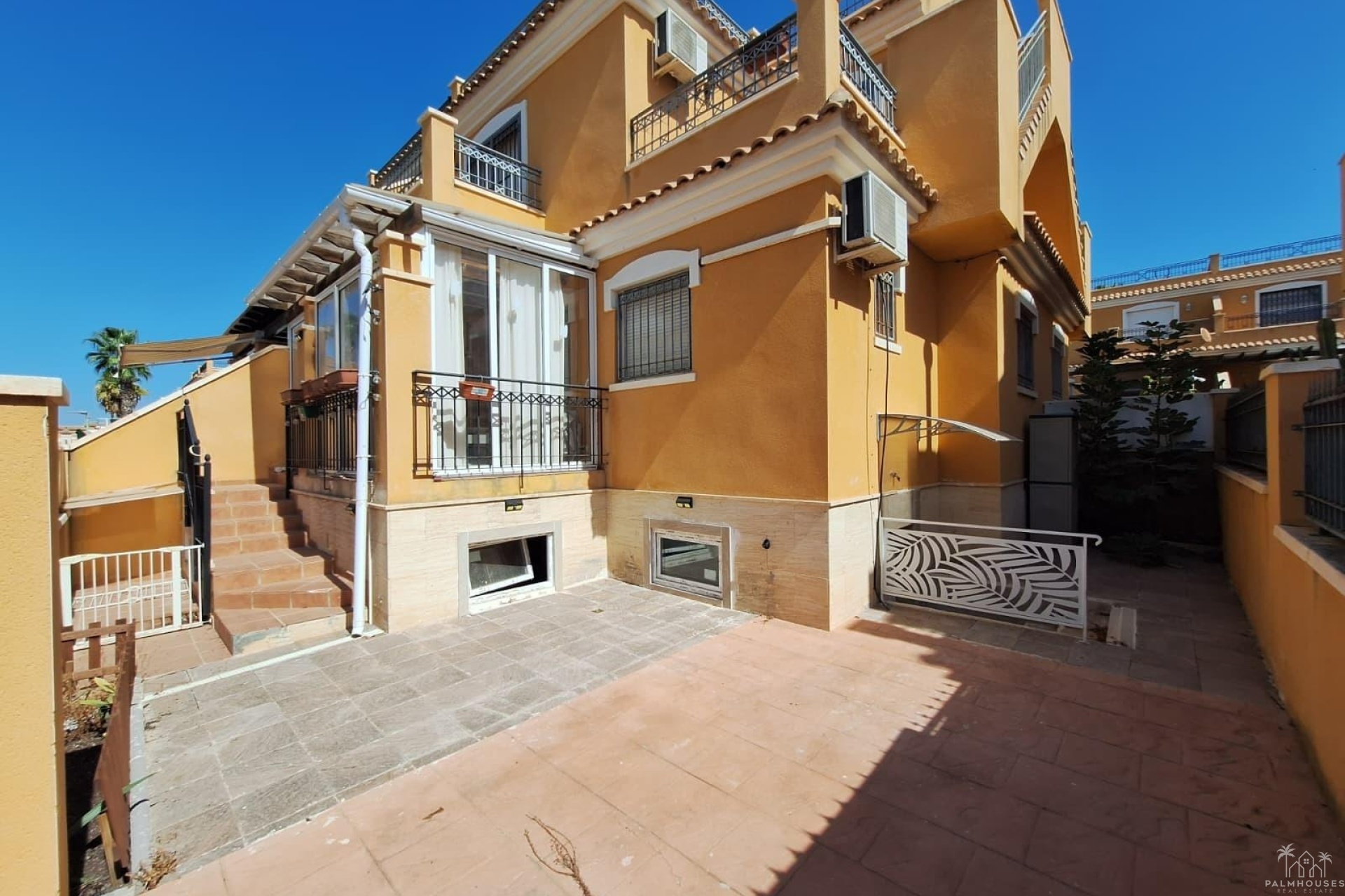 Resale - Apartments - Torrevieja - Aguas Nuevas
