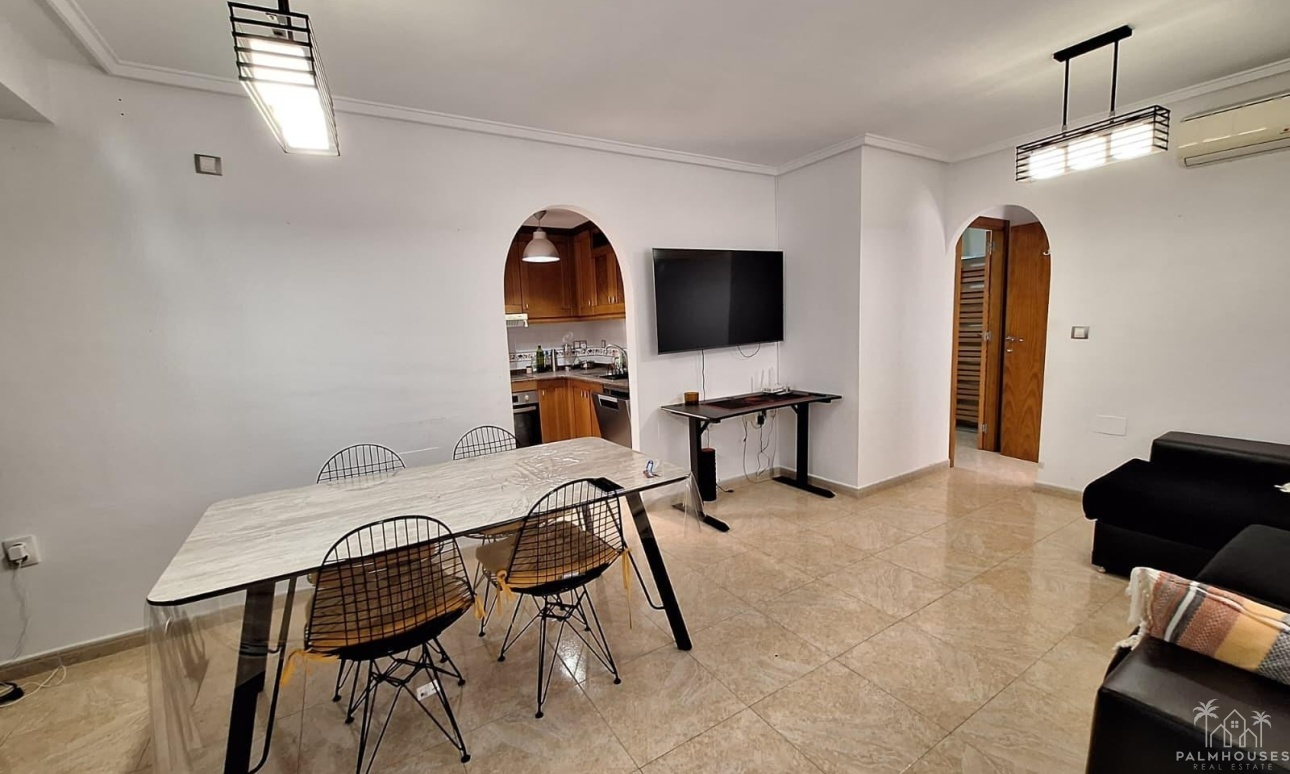 Resale - Apartments - Torrevieja - Aguas Nuevas