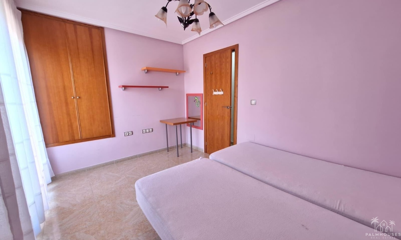 Resale - Apartments - Torrevieja - Aguas Nuevas