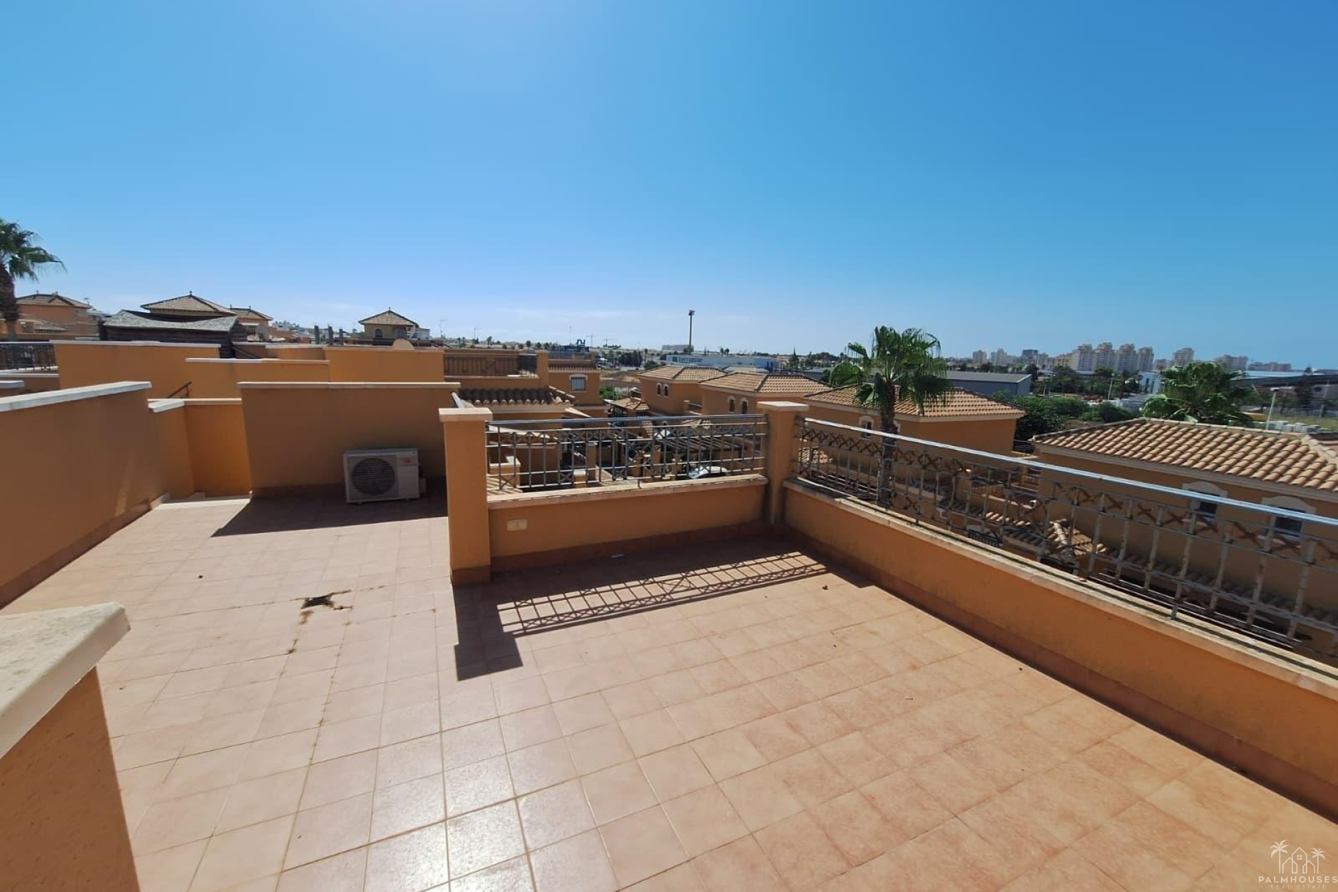 Resale - Apartments - Torrevieja - Aguas Nuevas