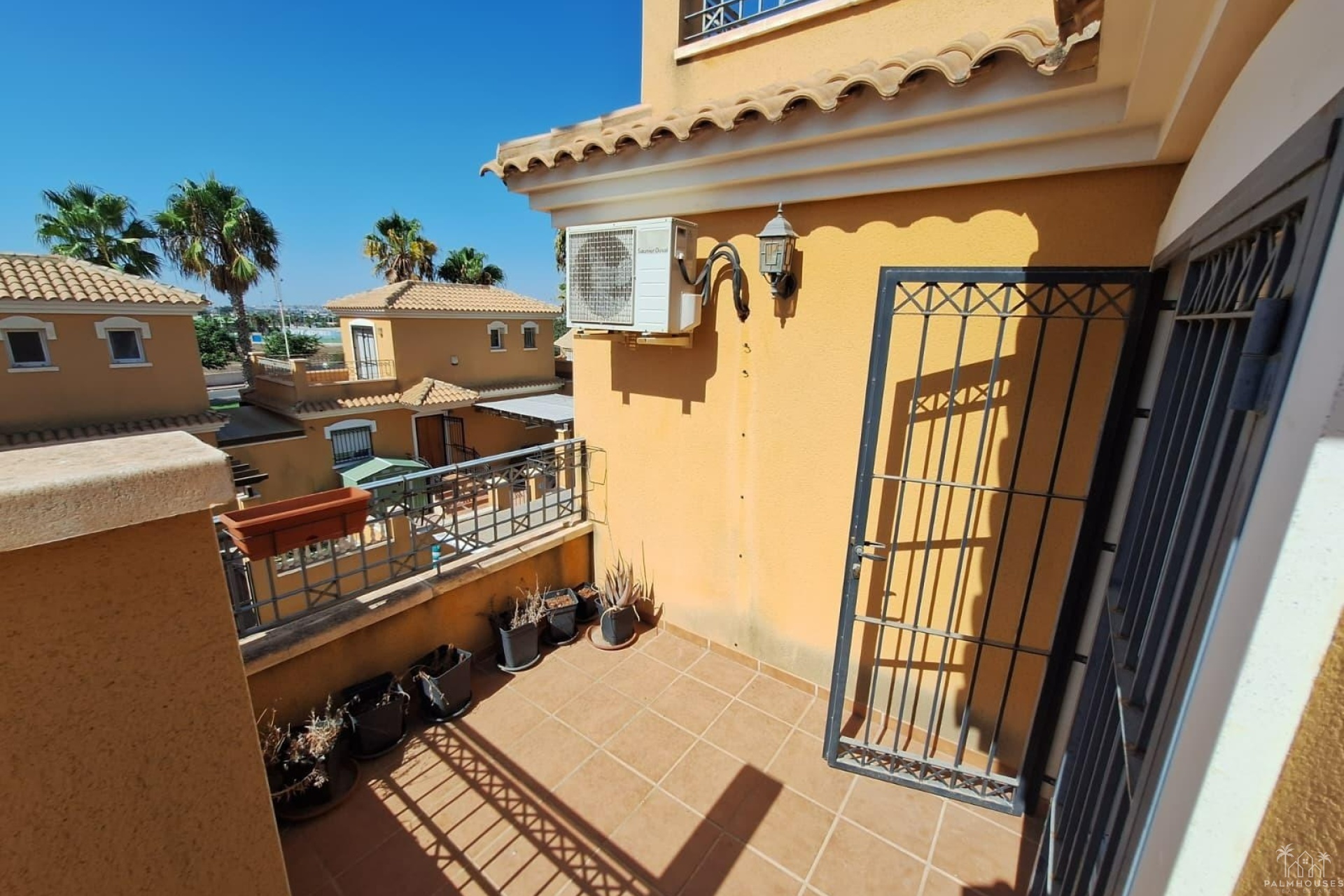 Resale - Apartments - Torrevieja - Aguas Nuevas