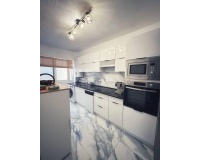 Resale - Apartments - Torrevieja - Center