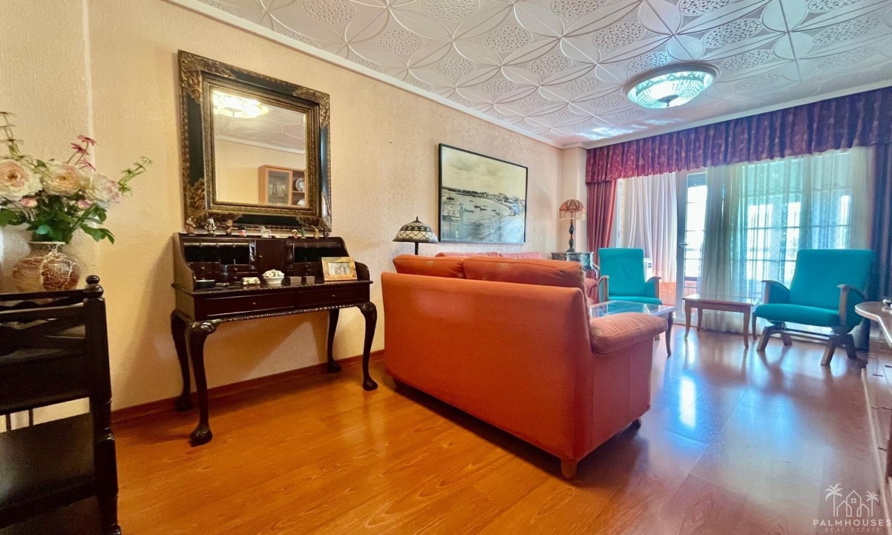 Resale - Apartments - Torrevieja - Center