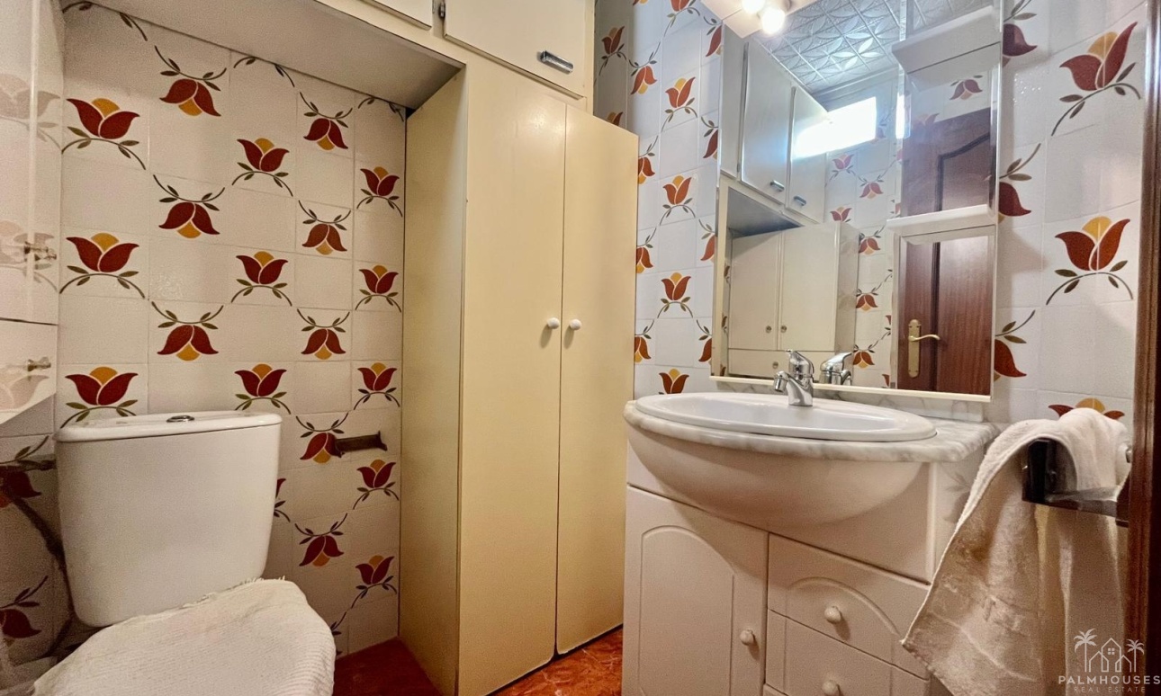 Resale - Apartments - Torrevieja - Center