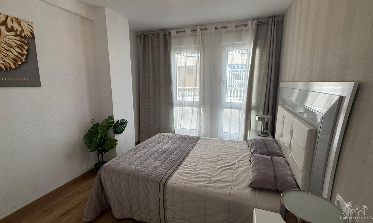 Resale - Apartments - Torrevieja - Center